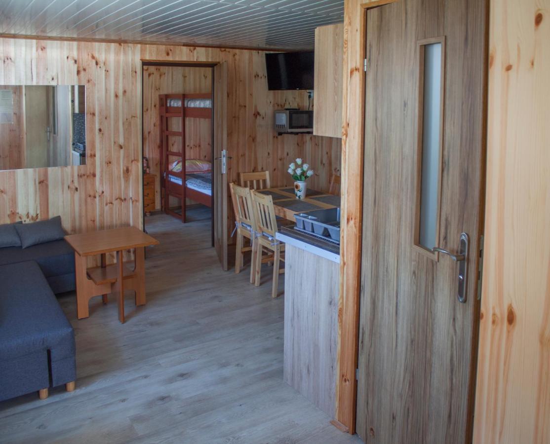 Ranczo U Ani Lodge *